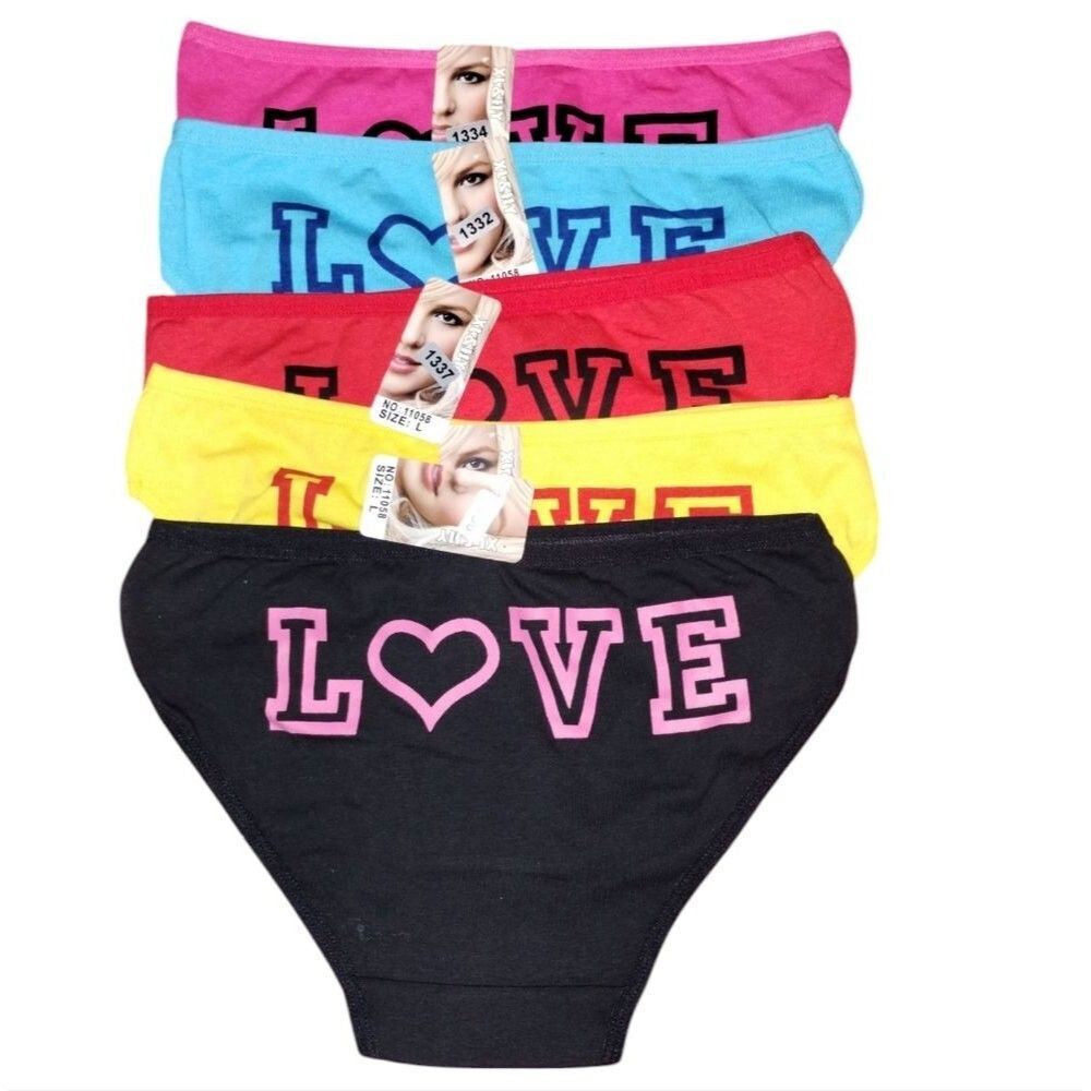 New W/Tags Ladies Underwear 5 Pair Pack
